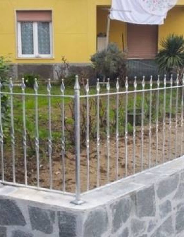 Recinzioni in ferro per esterni