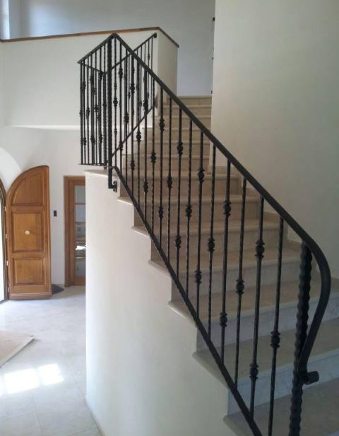 Ringhiere per scale in ferro