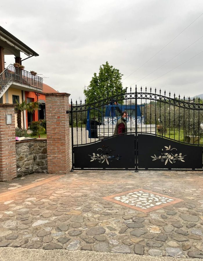 MB Artigianferro. Cancello in ferro battuto