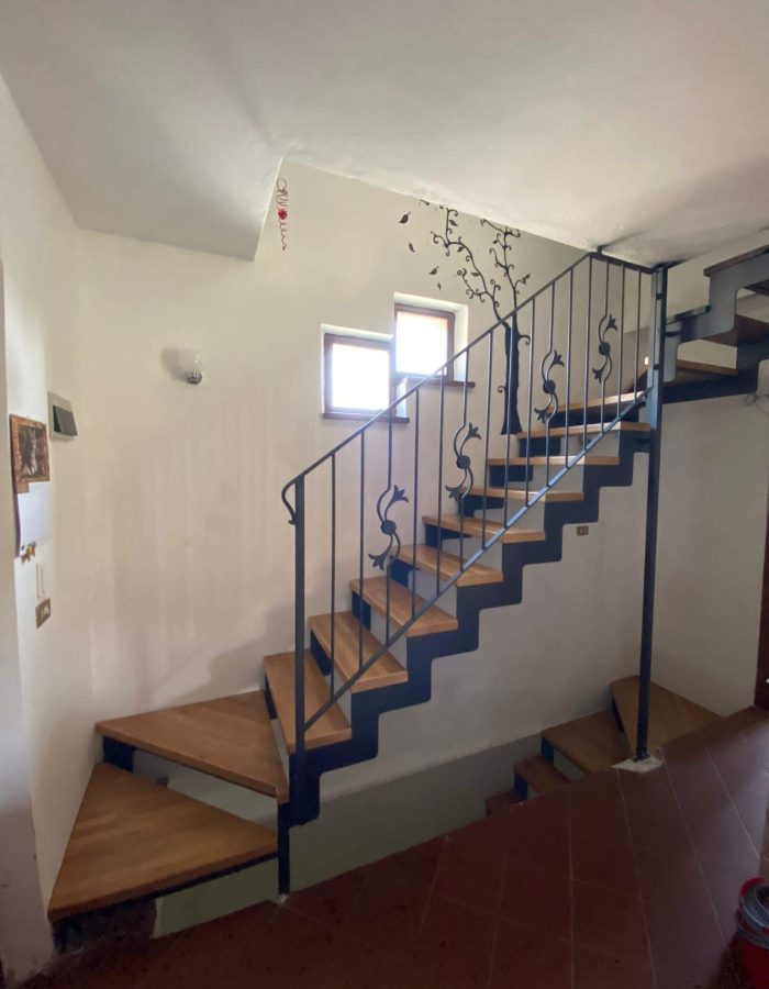 M.B. Artigianferro – Scala interna