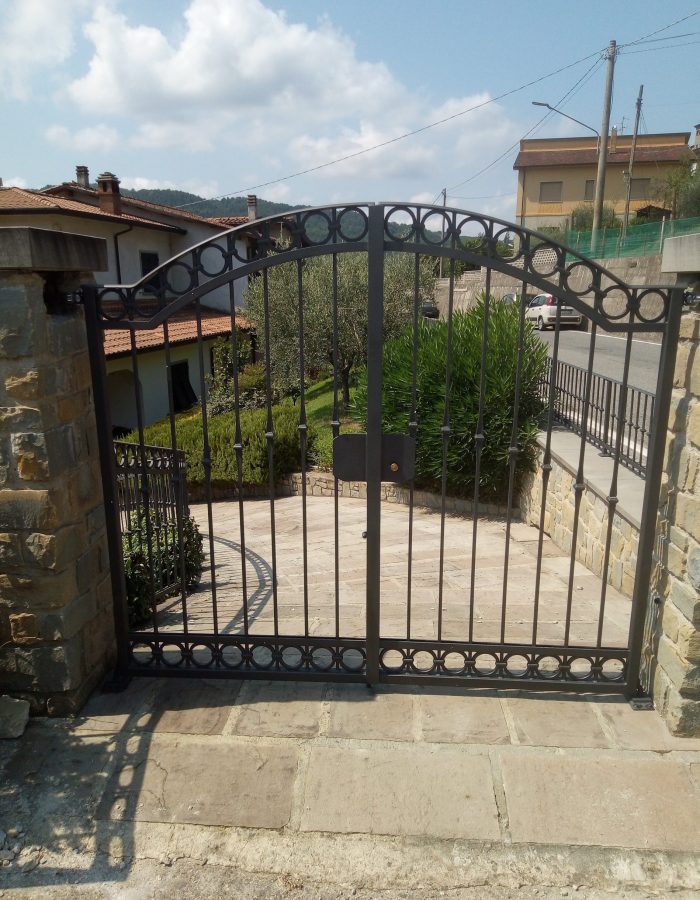 M.B. Artigianferro – Cancello in ferro battuto
