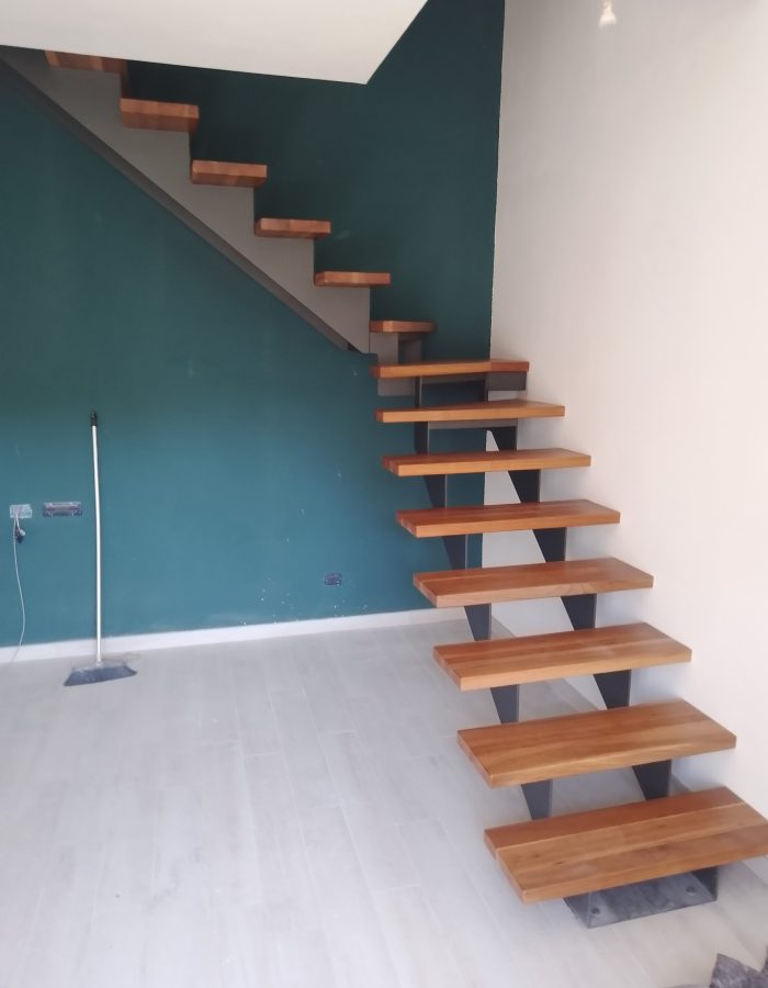 M.B. Artigianferro – Scala interna