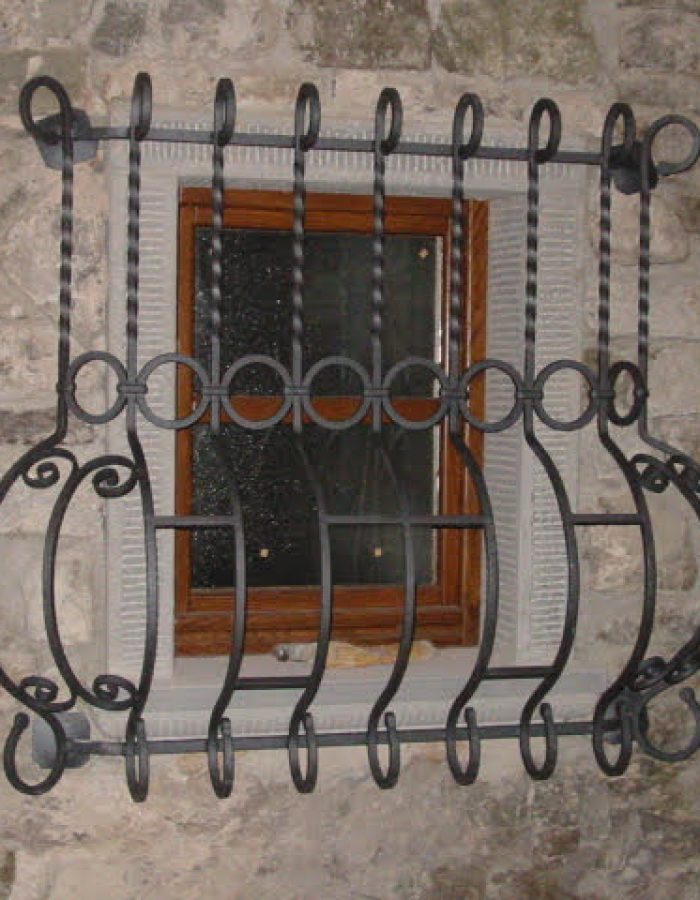 M.B. Artigianferro – Inferriate in ferro battuto